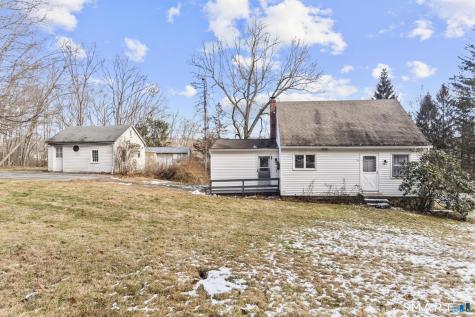 65 Weekeepeemee Road Bethlehem CT 06751