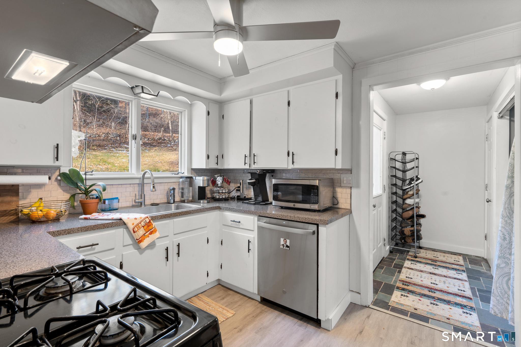 65 Weekeepeemee Road Bethlehem CT 06751