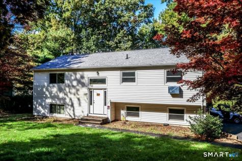 17 Sterling Drive New Milford CT 06776