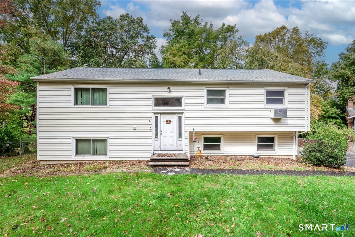 17 Sterling Drive New Milford CT 06776