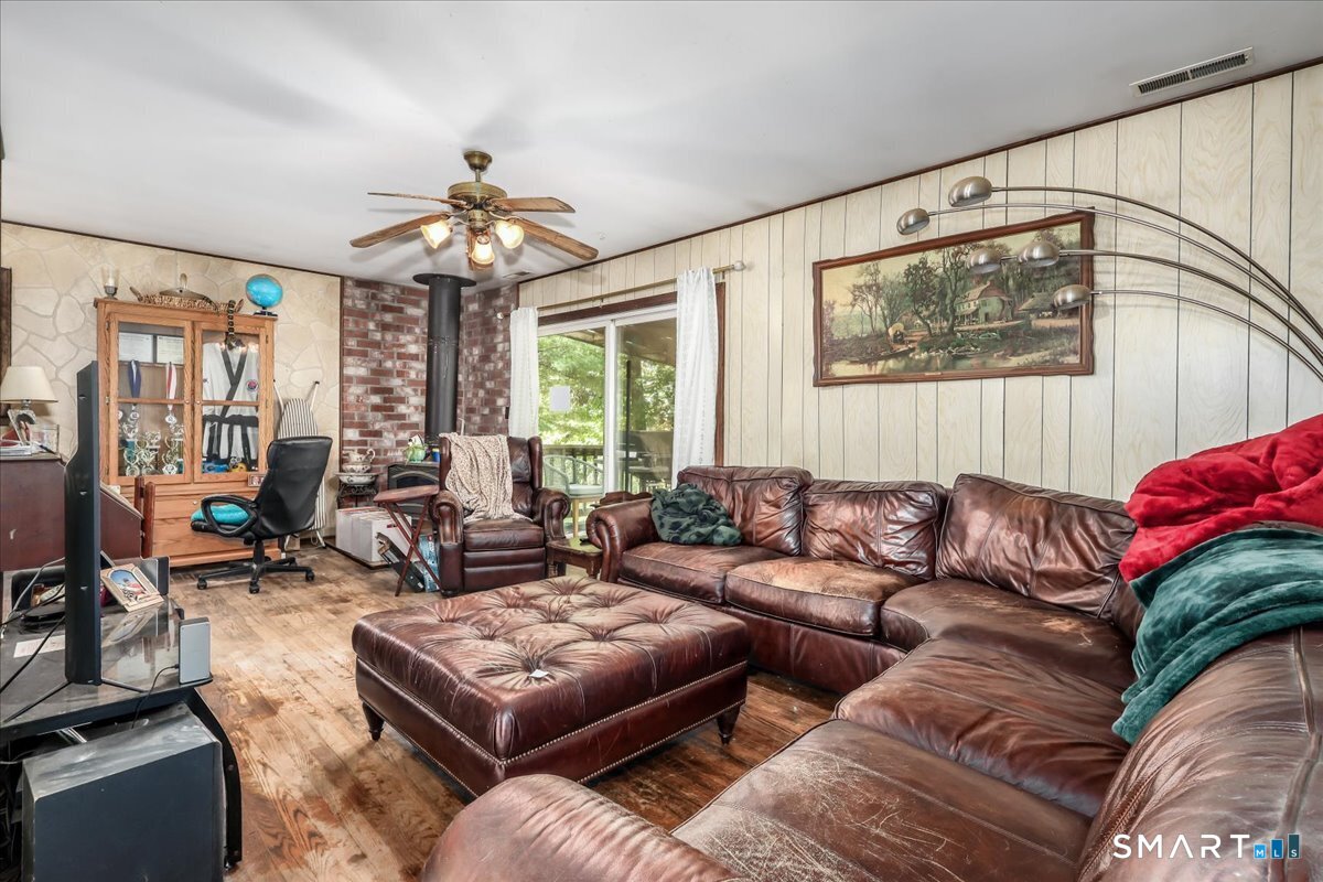 17 Sterling Drive New Milford CT 06776