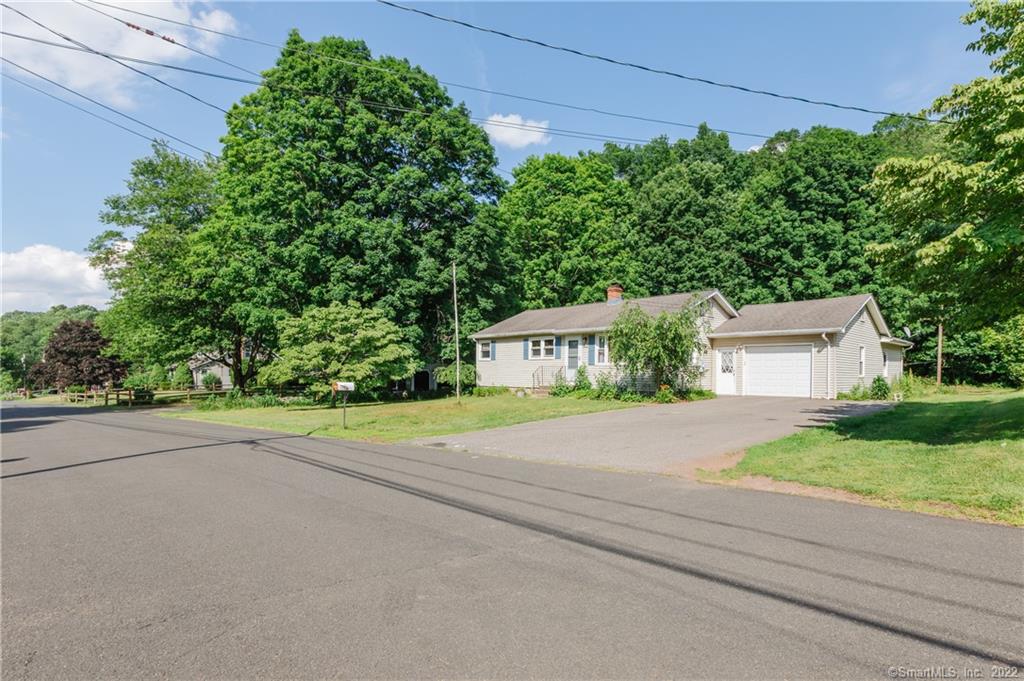 415 Pomeroy Avenue Meriden CT 06450