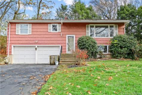 50 Creeping Hemlock Drive Norwalk CT 06851