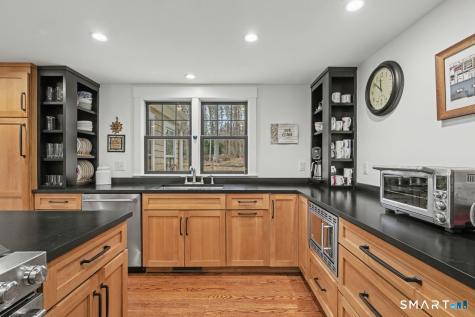 61 Bishop Lane Madison CT 06443