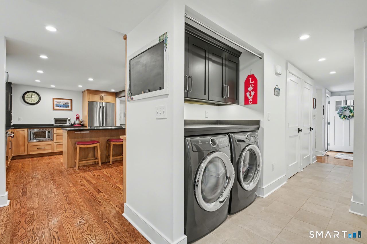 61 Bishop Lane Madison CT 06443