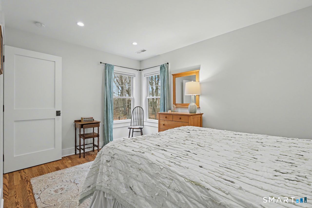 61 Bishop Lane Madison CT 06443