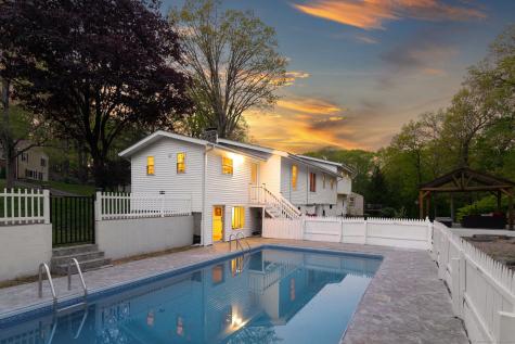 33 Windaway Road Bethel CT 06801