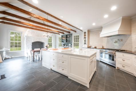 509 Main North Street Woodbury CT 06798