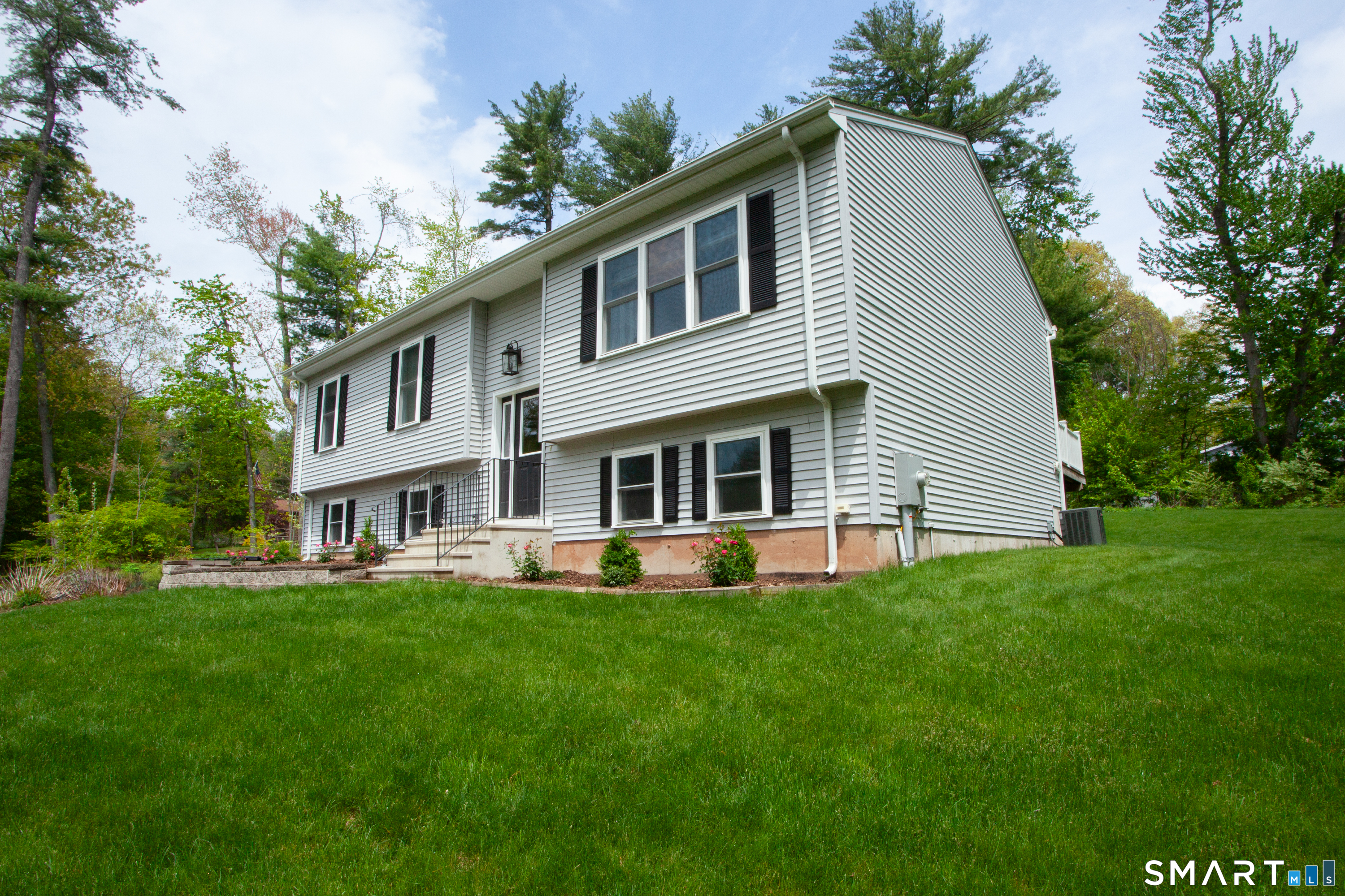93 Rye Hill Circle Somers CT 06071