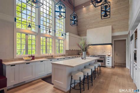 114 Adams Lane New Canaan CT 06840