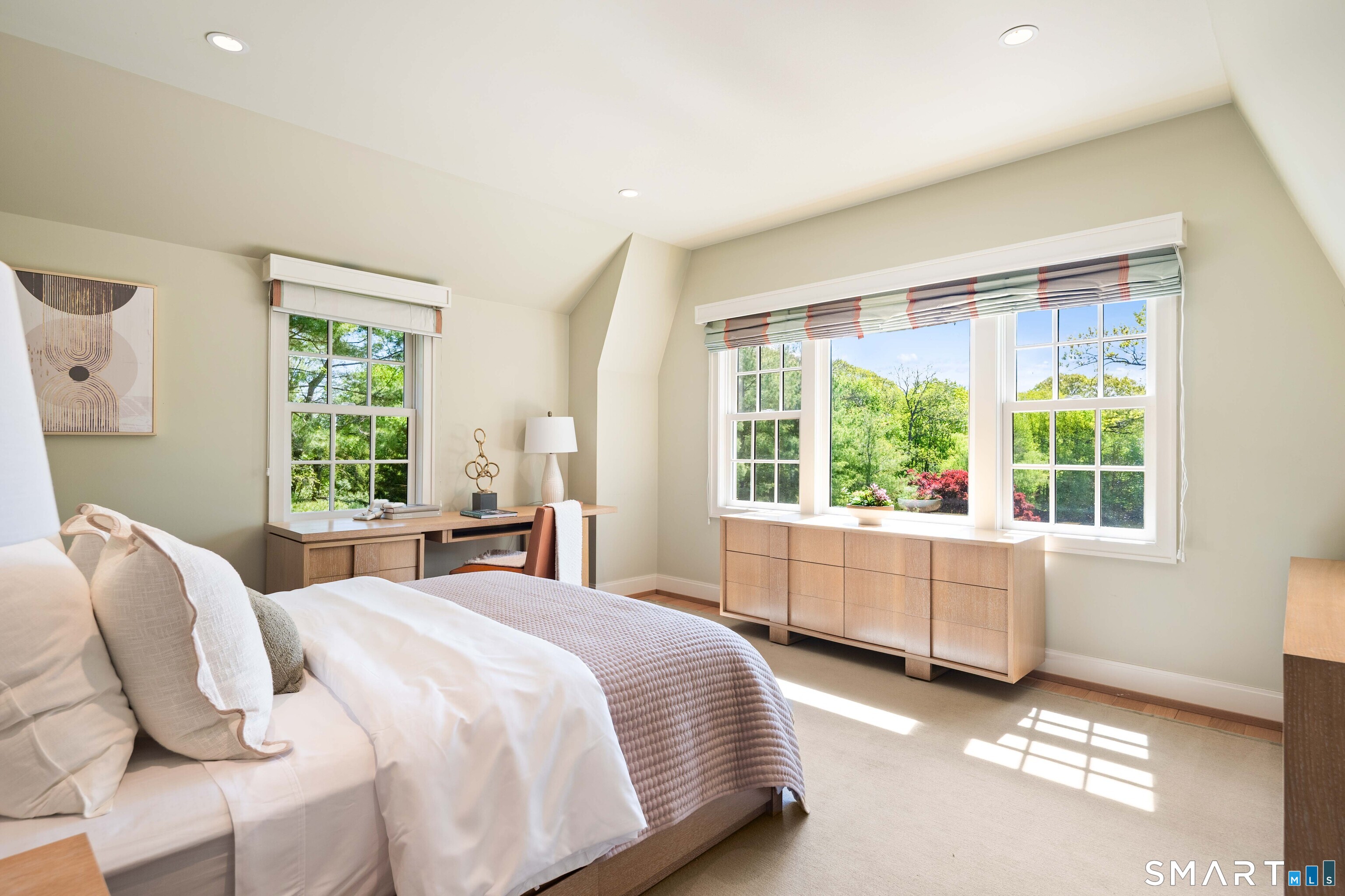 114 Adams Lane New Canaan CT 06840