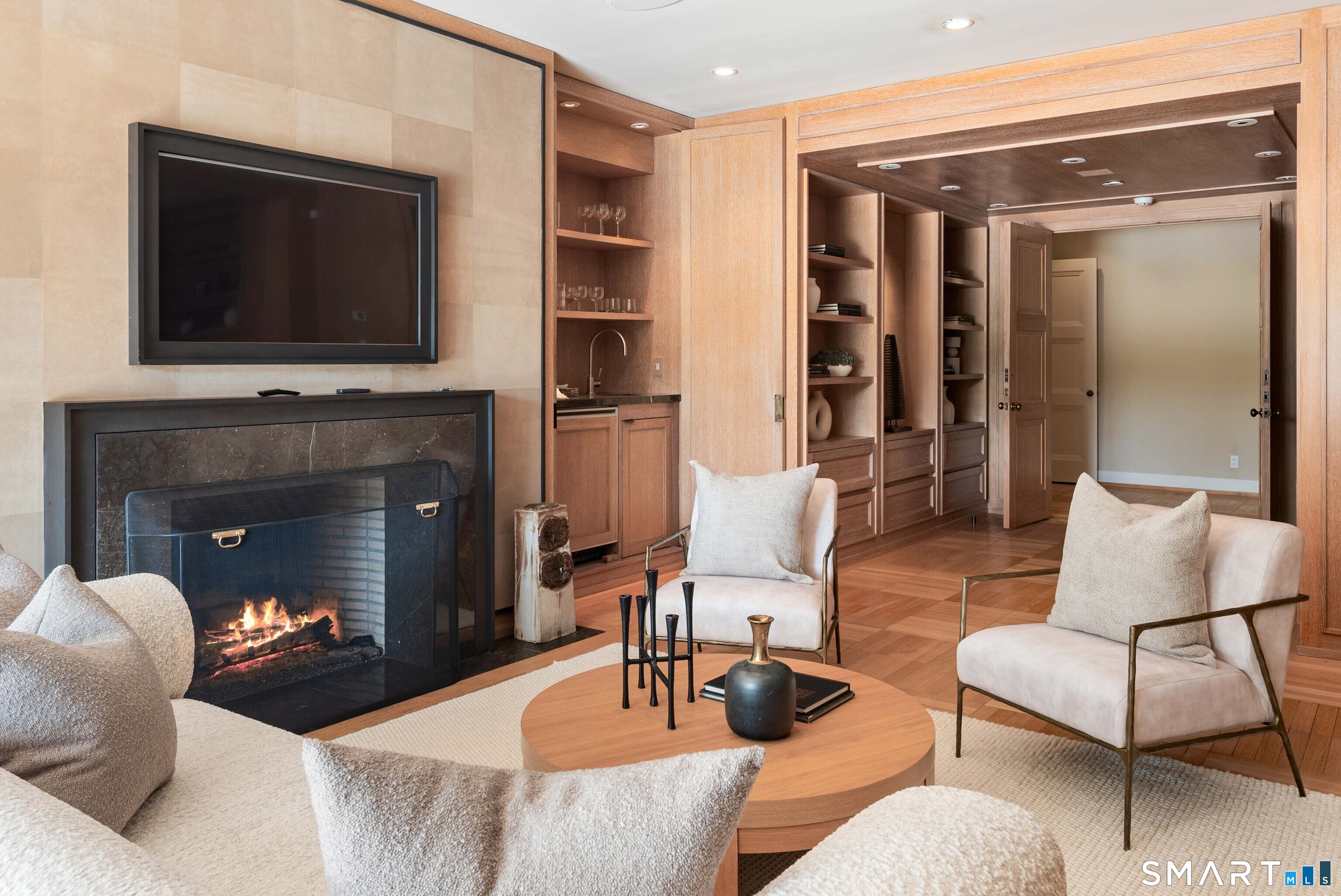 114 Adams Lane New Canaan CT 06840