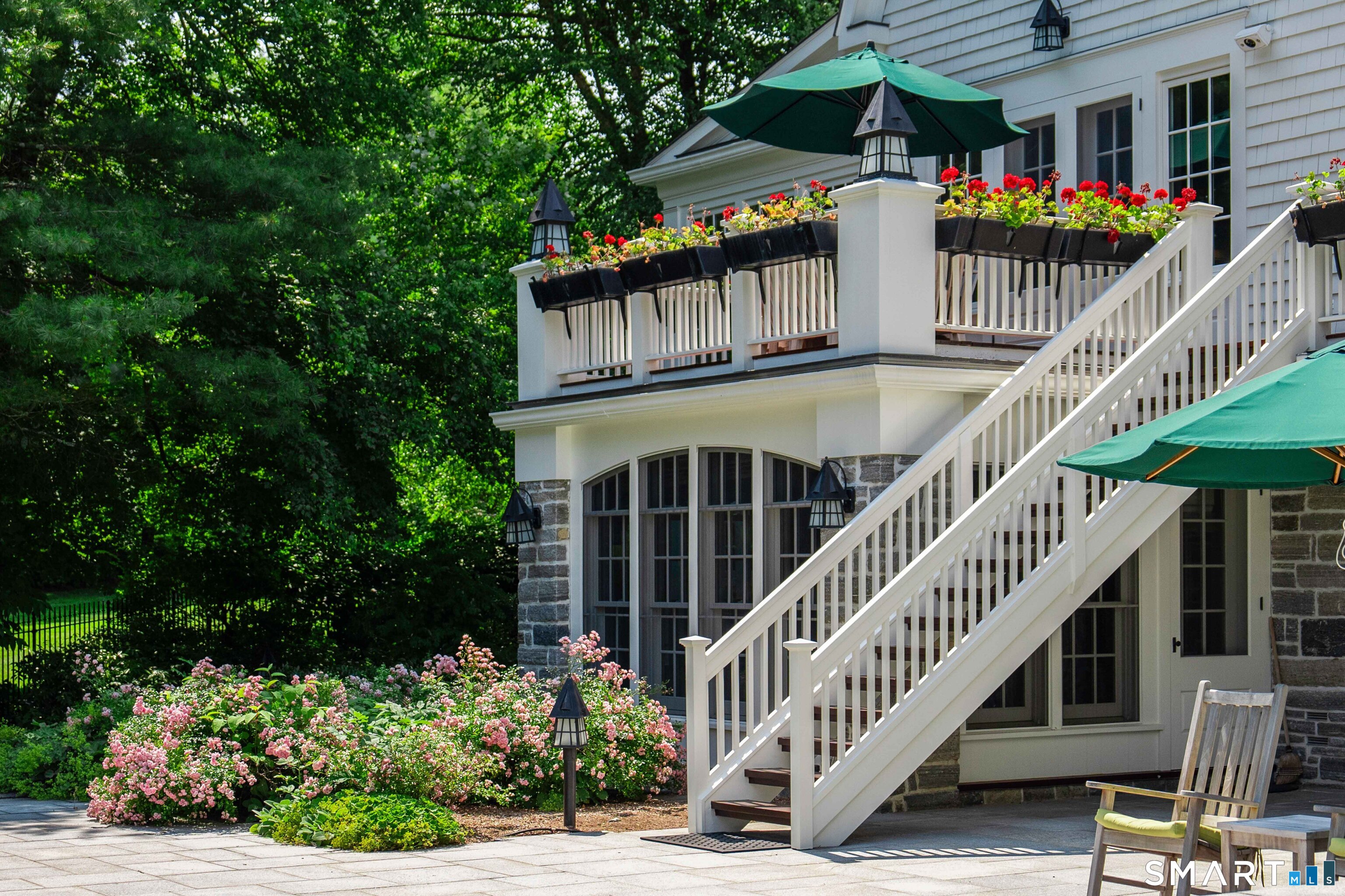 114 Adams Lane New Canaan CT 06840