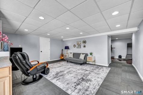 132 Debbie Drive Meriden CT 06451