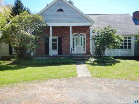 1 Hunting Ridge Road Brookfield CT 06804