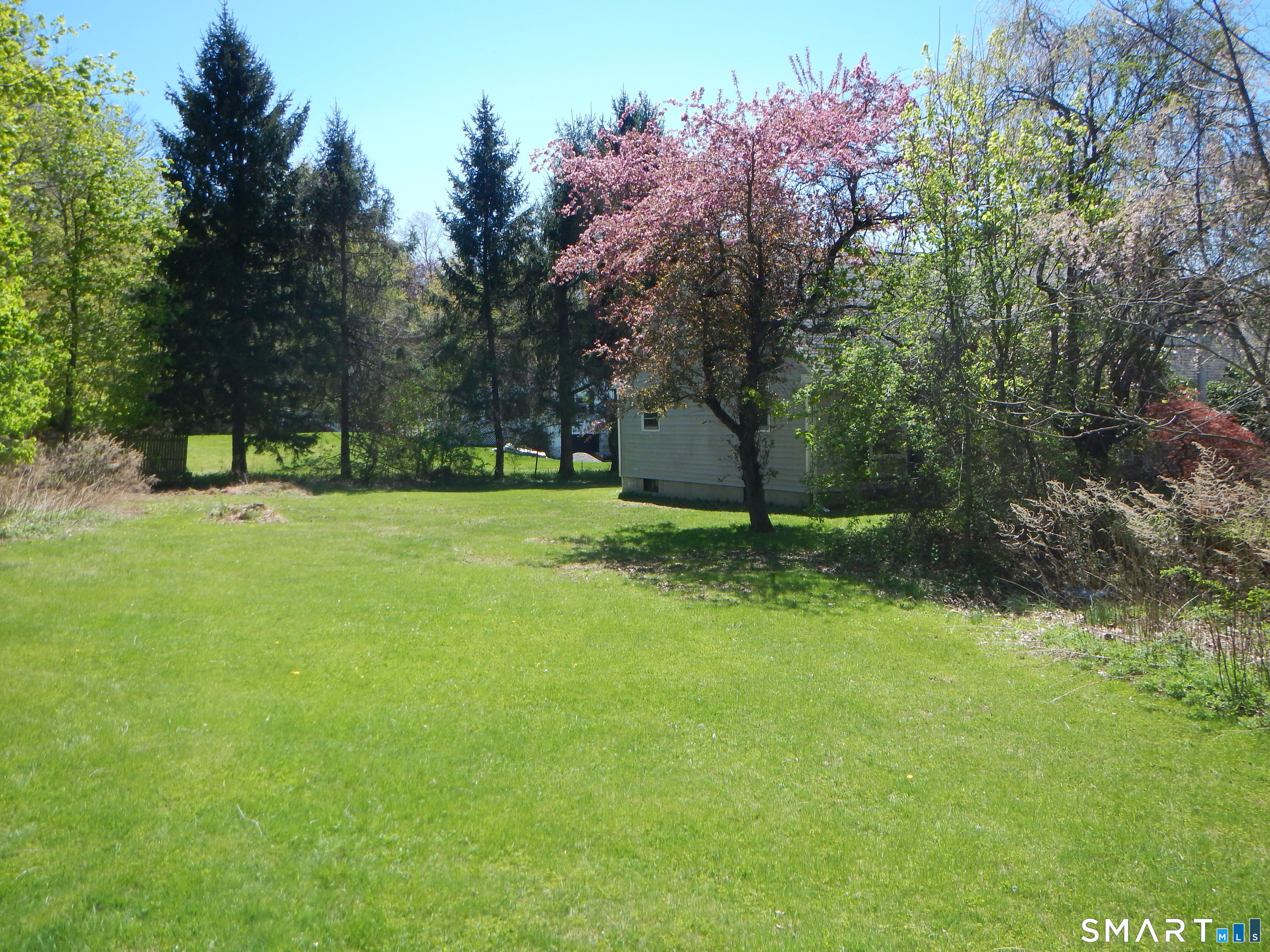 1 Hunting Ridge Road Brookfield CT 06804