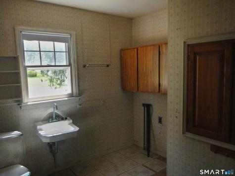1 Hunting Ridge Road Brookfield CT 06804
