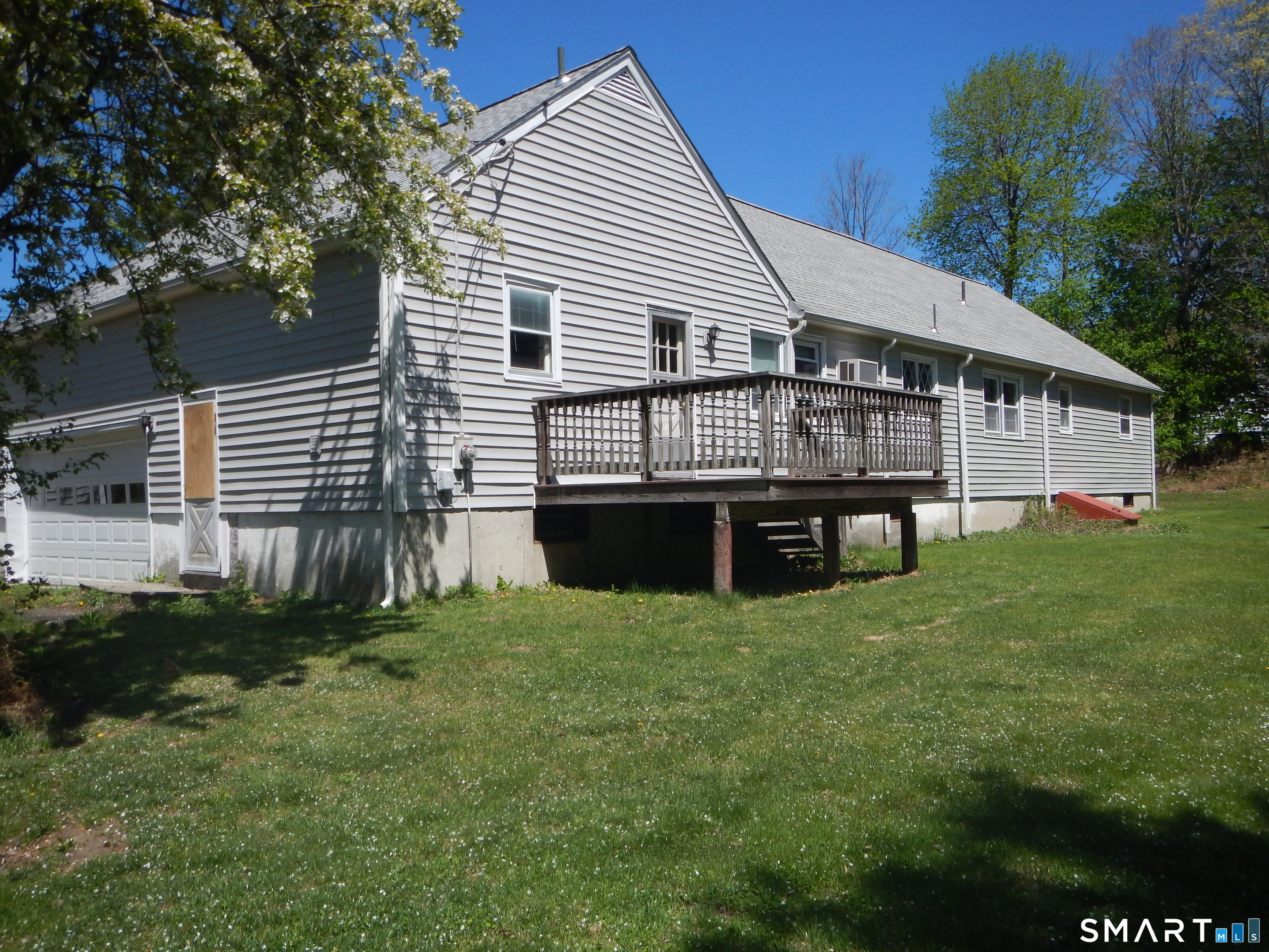 1 Hunting Ridge Road Brookfield CT 06804