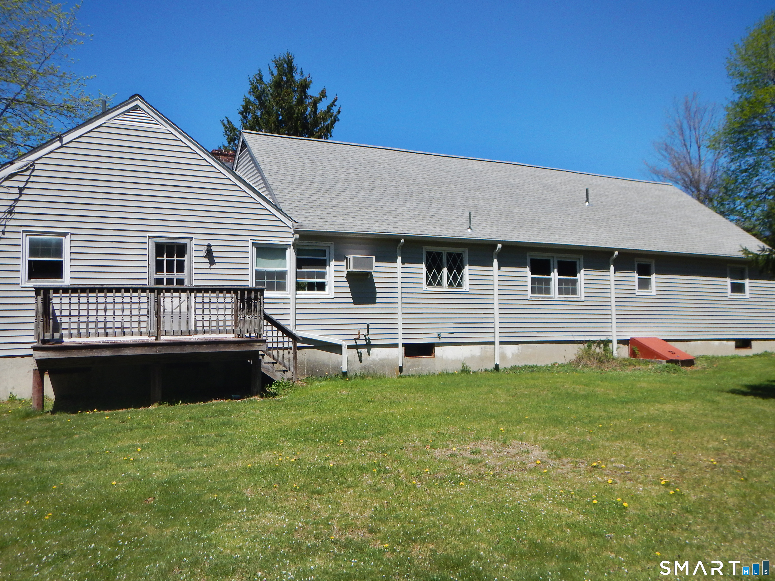 1 Hunting Ridge Road Brookfield CT 06804
