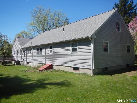 1 Hunting Ridge Road Brookfield CT 06804