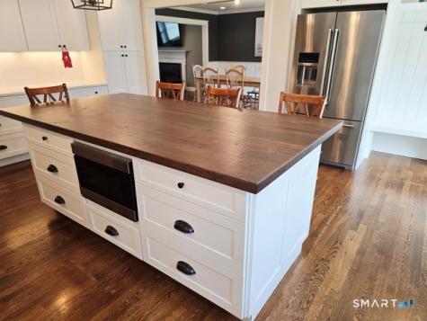 441 David Court Orange CT 06477