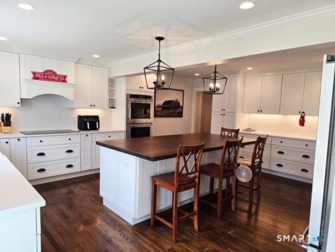 441 David Court Orange CT 06477
