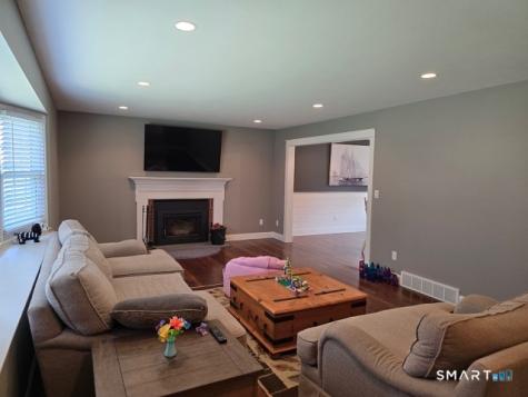 441 David Court Orange CT 06477