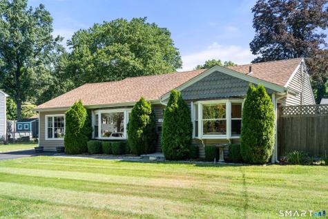 17 Winnipauk Drive Norwalk CT 06851