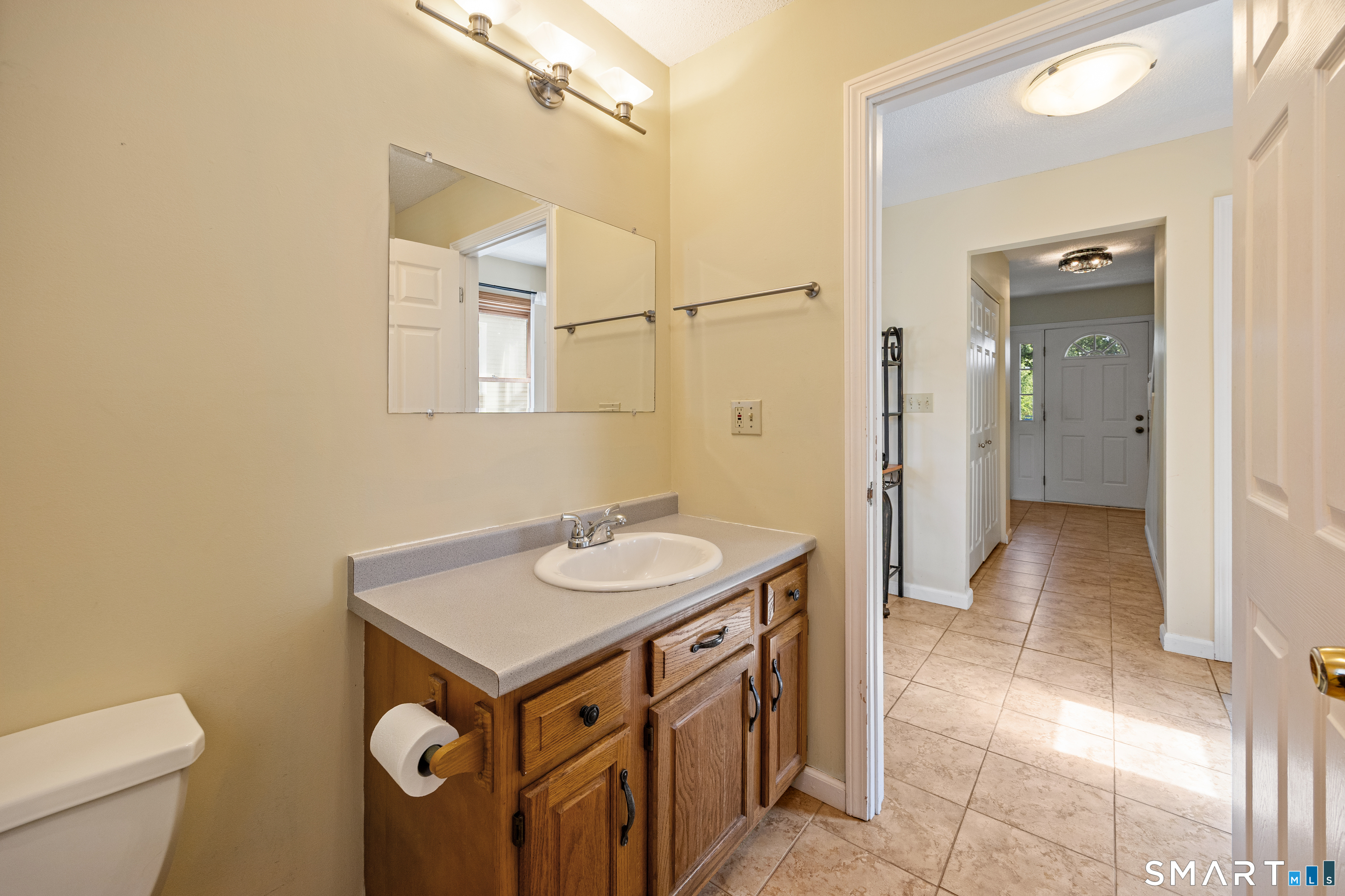 27 Randolph Street Wallingford CT 06492