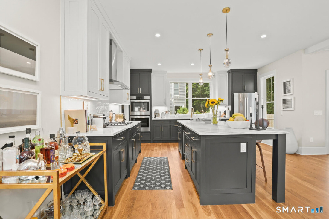 10 Argento Lane Norwalk CT 06851
