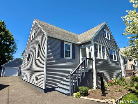 15 Rosedale Terrace Stratford CT 06614