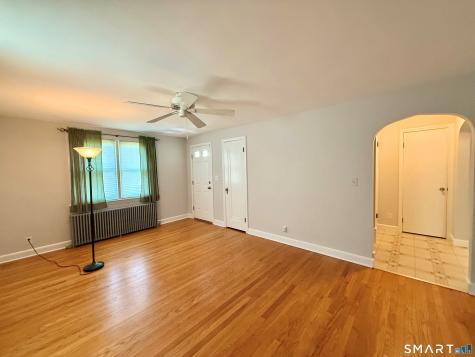 15 Rosedale Terrace Stratford CT 06614