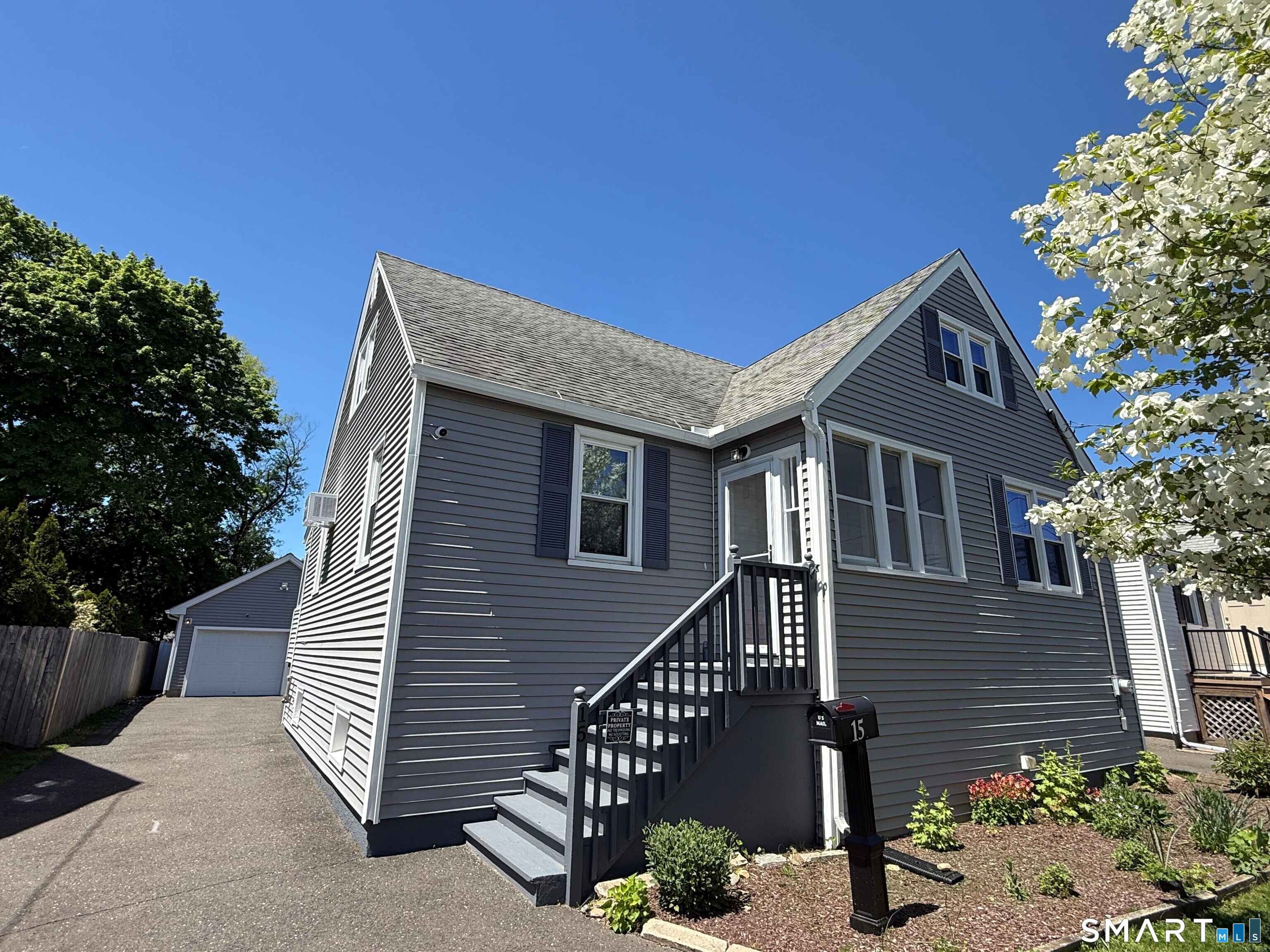 15 Rosedale Terrace Stratford CT 06614