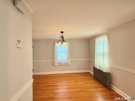 15 Rosedale Terrace Stratford CT 06614