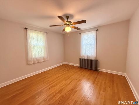 15 Rosedale Terrace Stratford CT 06614