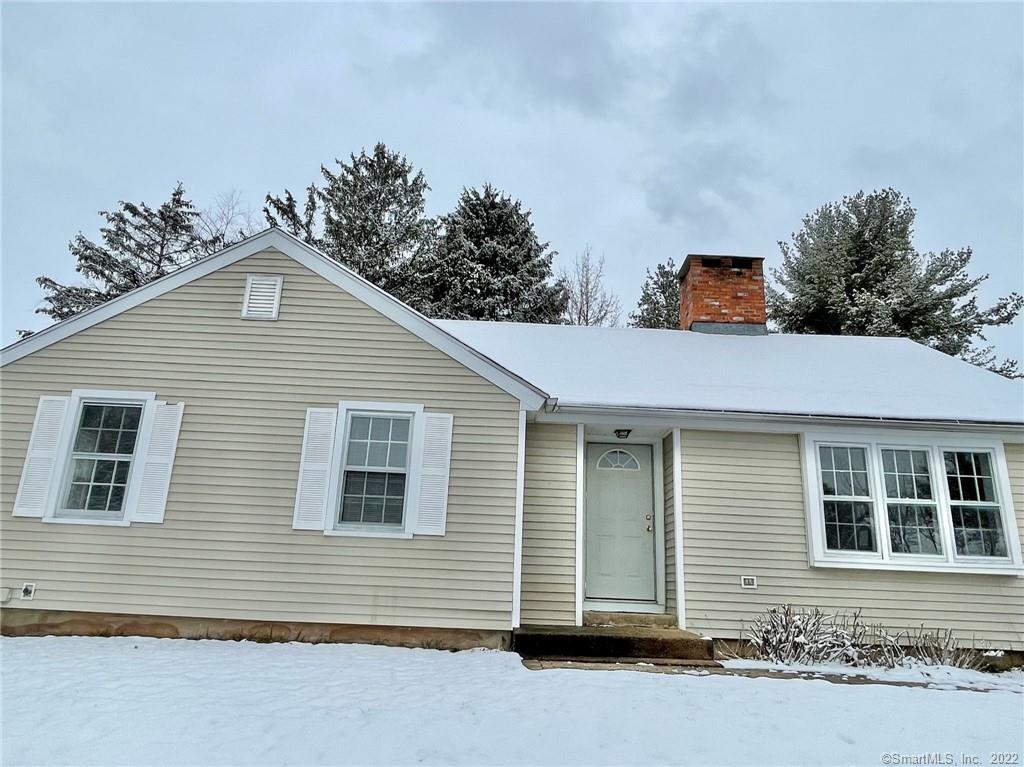 7 Yellow Orange Circle Middletown CT 06457