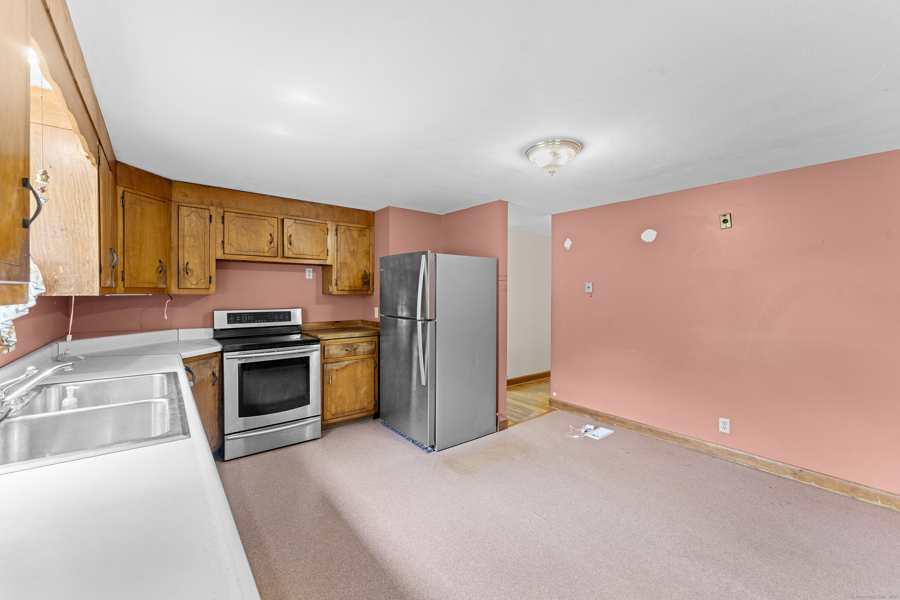 46 Newberry Road East Windsor CT 06088