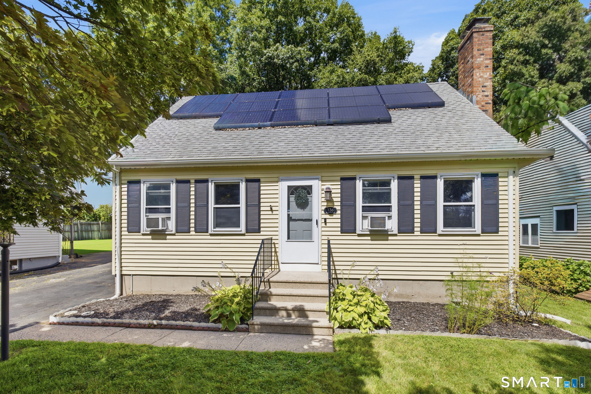 136 Rockwell Avenue Bristol CT 06010