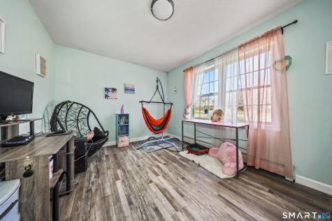 72 Dorothy Lane Plymouth CT 06786
