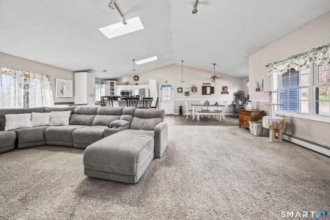 72 Dorothy Lane Plymouth CT 06786