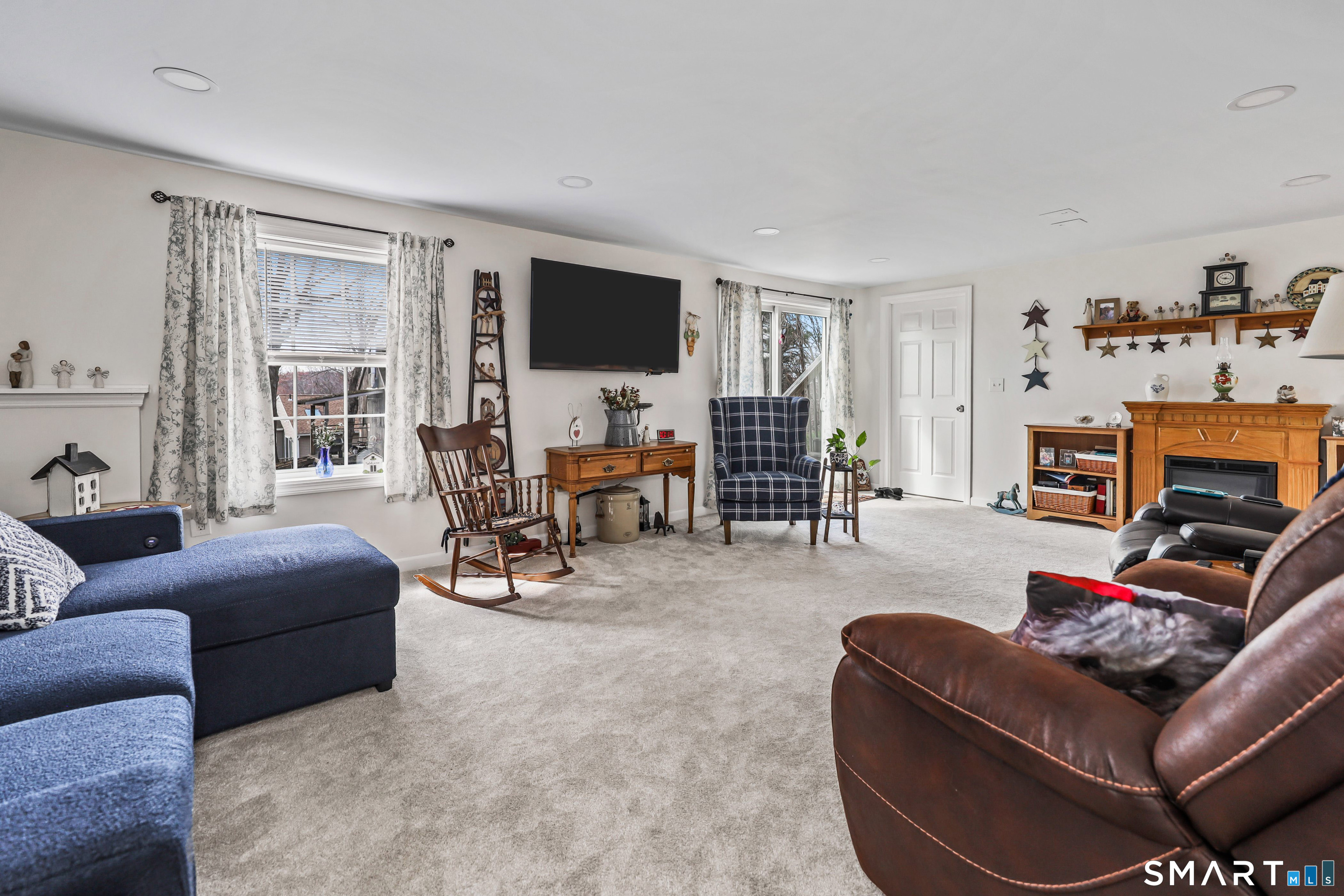 72 Dorothy Lane Plymouth CT 06786