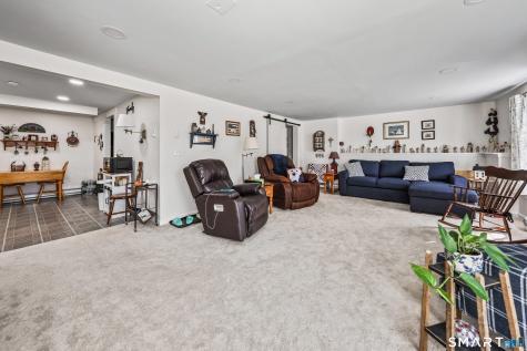 72 Dorothy Lane Plymouth CT 06786