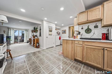 72 Dorothy Lane Plymouth CT 06786