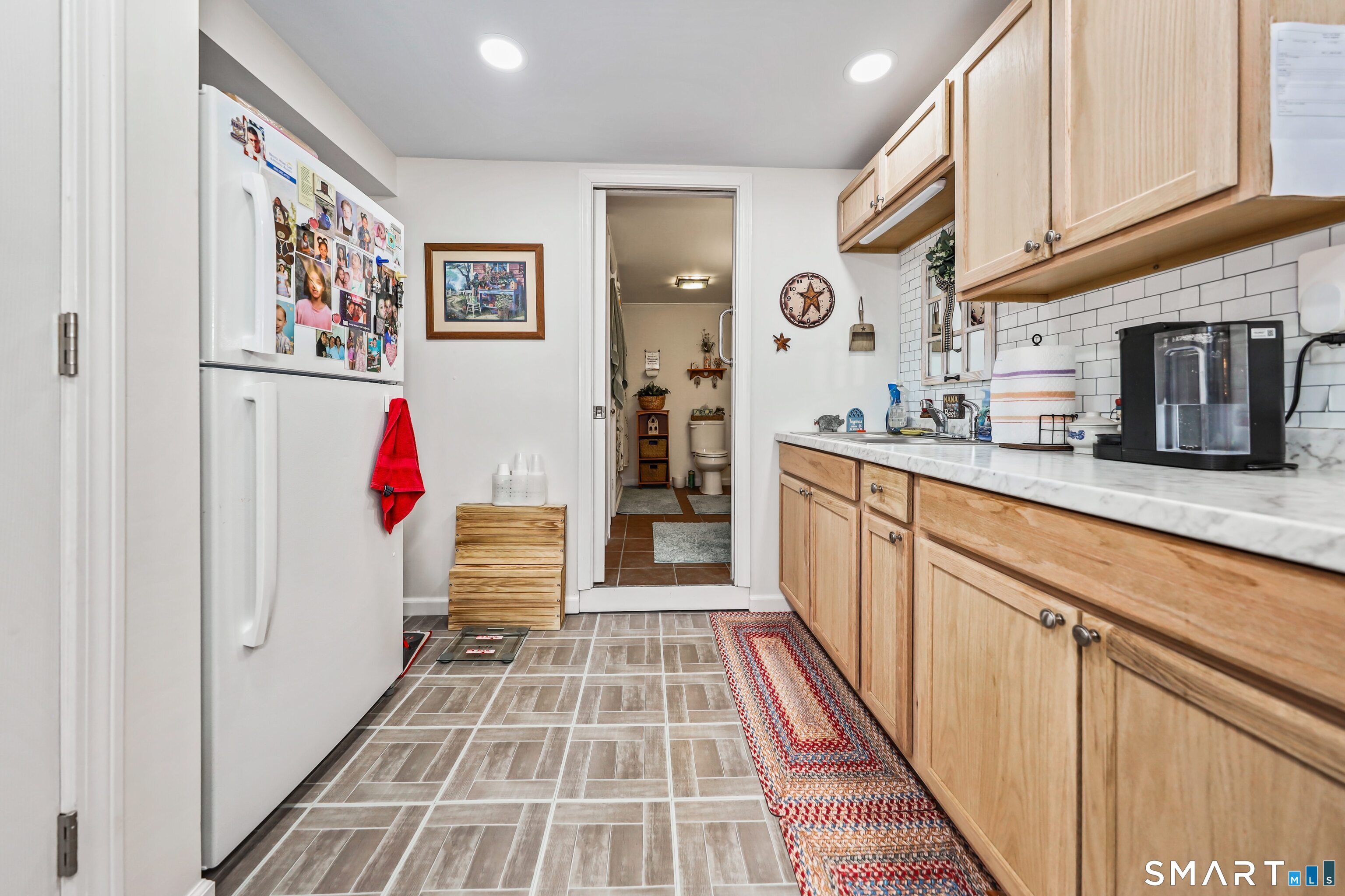72 Dorothy Lane Plymouth CT 06786