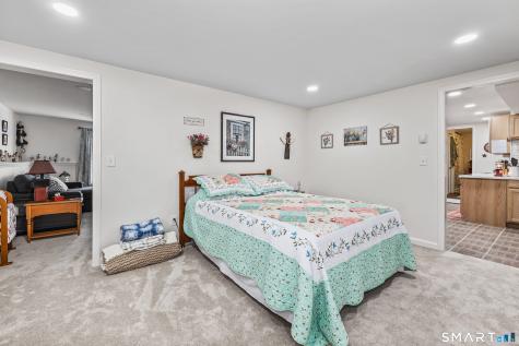 72 Dorothy Lane Plymouth CT 06786