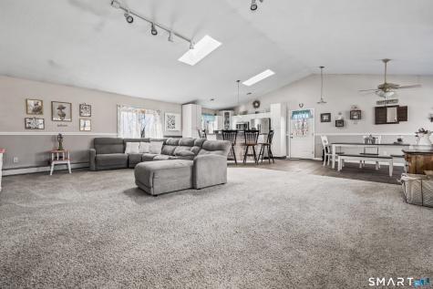 72 Dorothy Lane Plymouth CT 06786