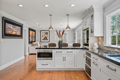 33 Cliffdale Road Greenwich CT 06831