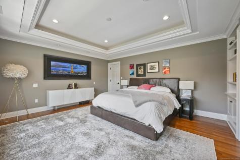 33 Cliffdale Road Greenwich CT 06831