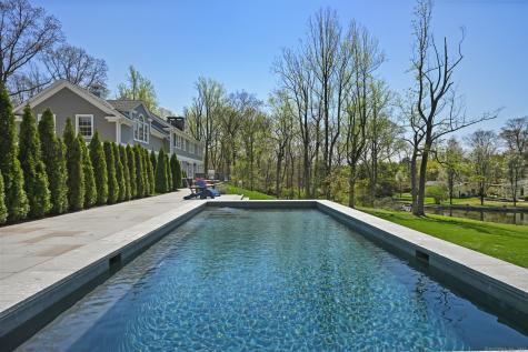 33 Cliffdale Road Greenwich CT 06831