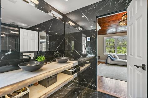 33 Cliffdale Road Greenwich CT 06831
